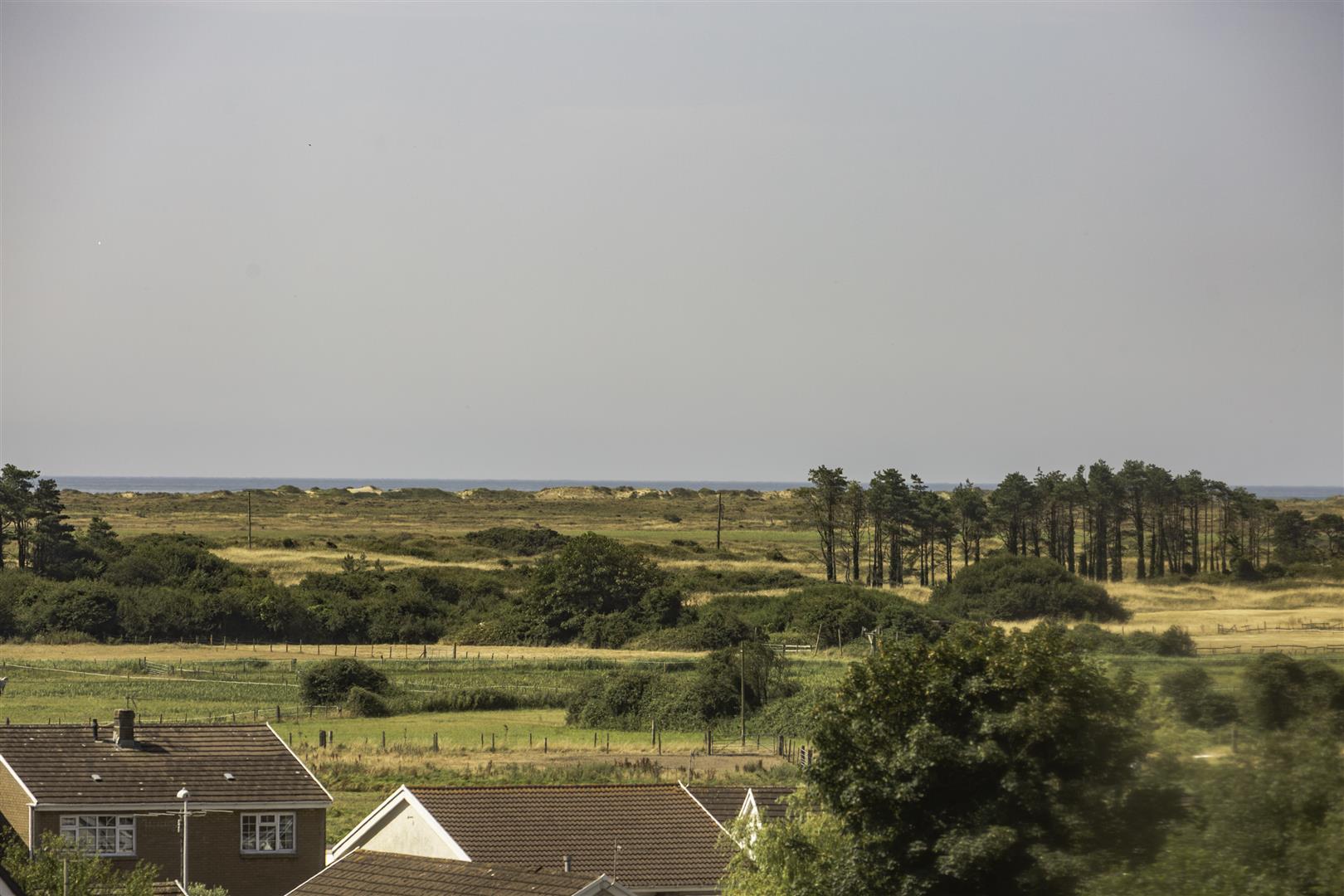 Gwscwm Road, Pembrey, Burry Port, SA16 0AQ